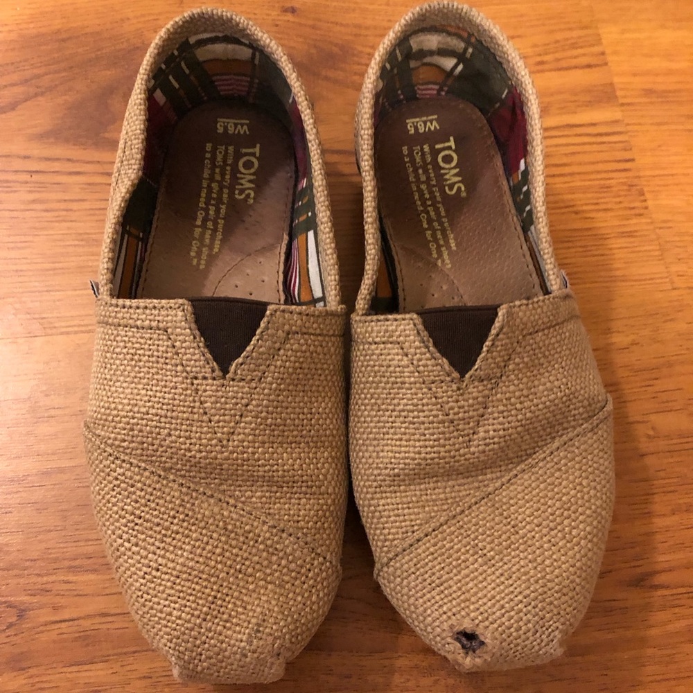 Burlap Toms Shoes